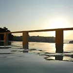 Paola Hotel