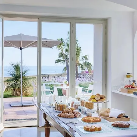 Paola Hotel Tropea