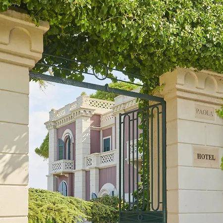 Hotel Paola