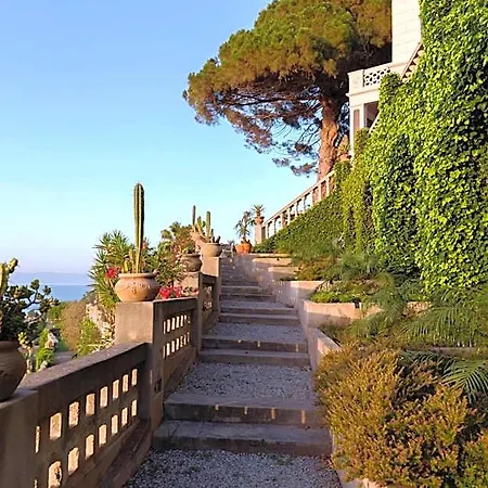 Hotel Paola Tropea